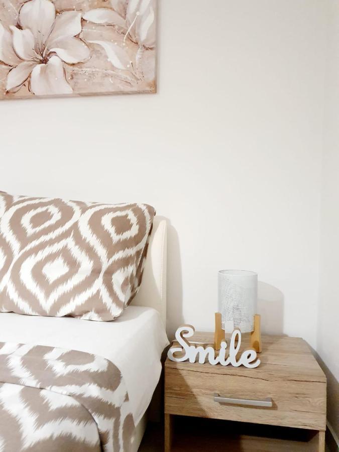 Apartmani Sara Bibinje Esterno foto
