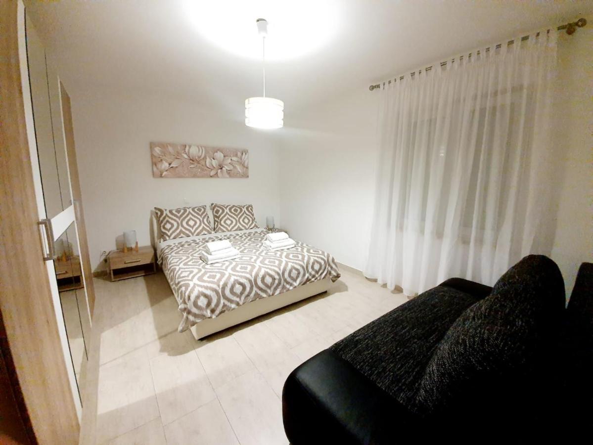 Apartmani Sara Bibinje Esterno foto