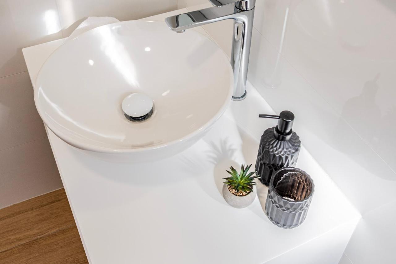 Apartmani Sara Bibinje Esterno foto