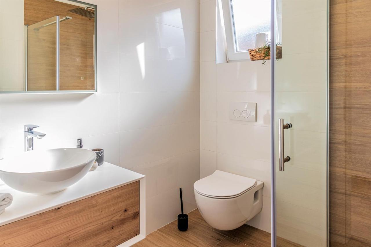 Apartmani Sara Bibinje Esterno foto