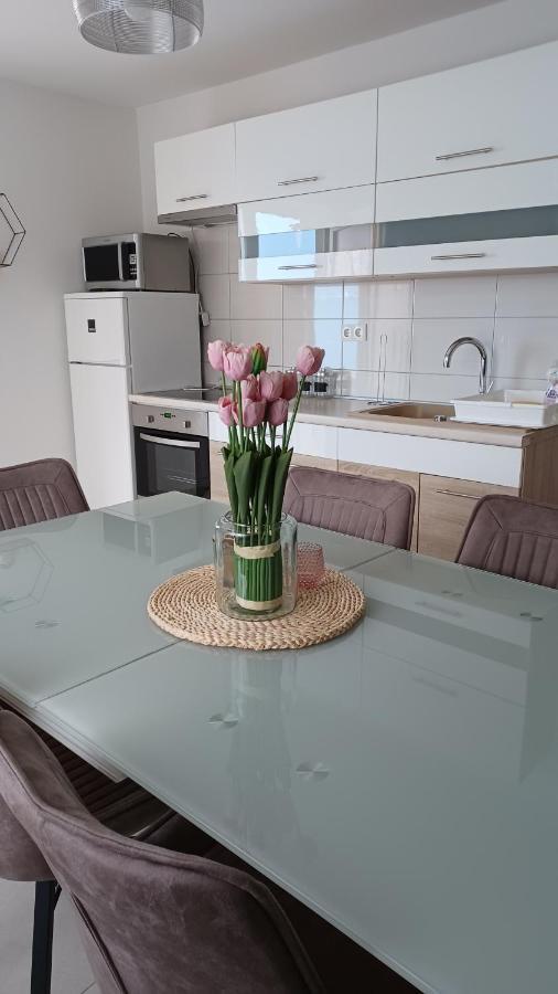 Apartmani Sara Bibinje Esterno foto